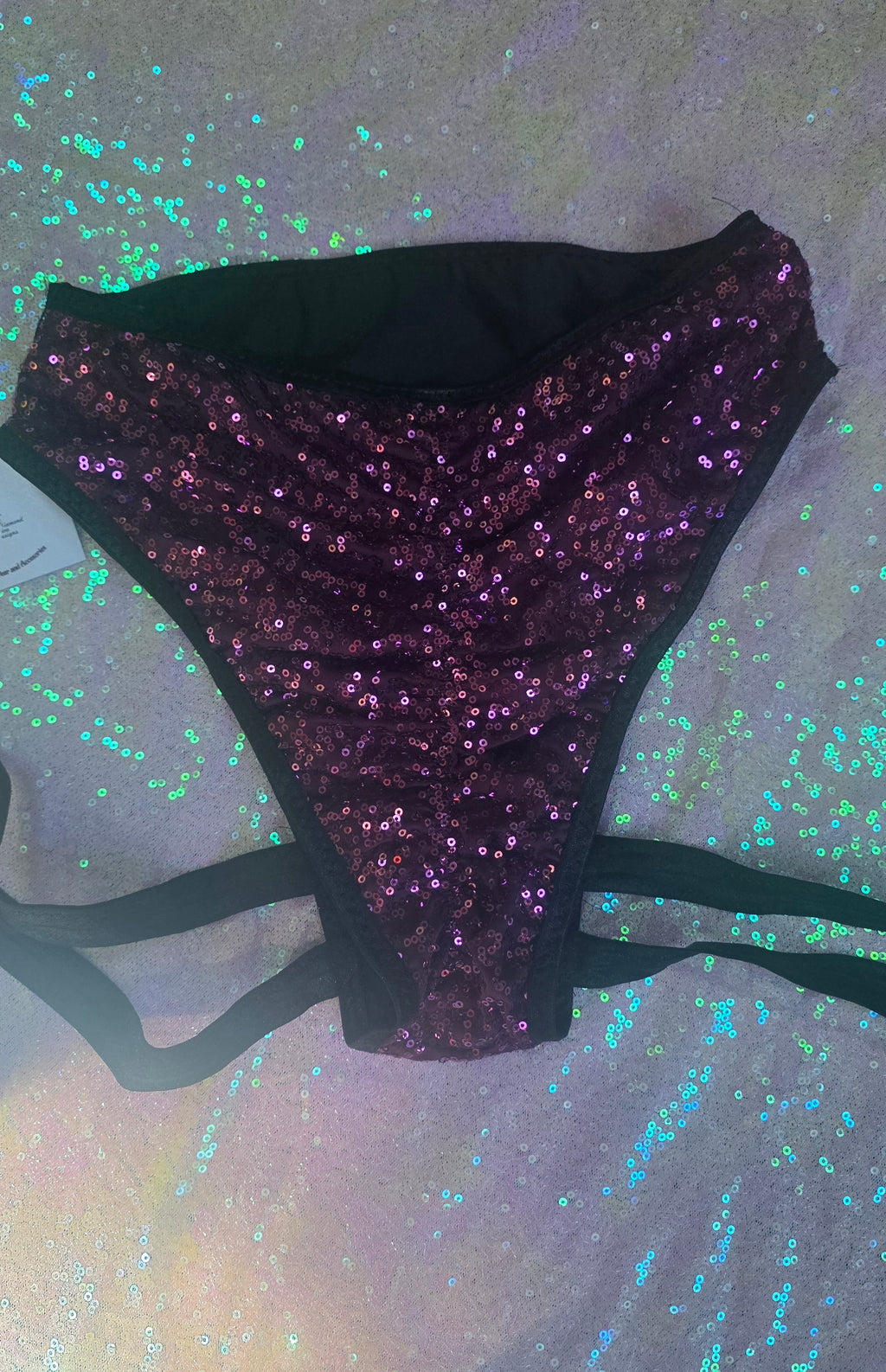 Black Cherry: High Rise Bottom