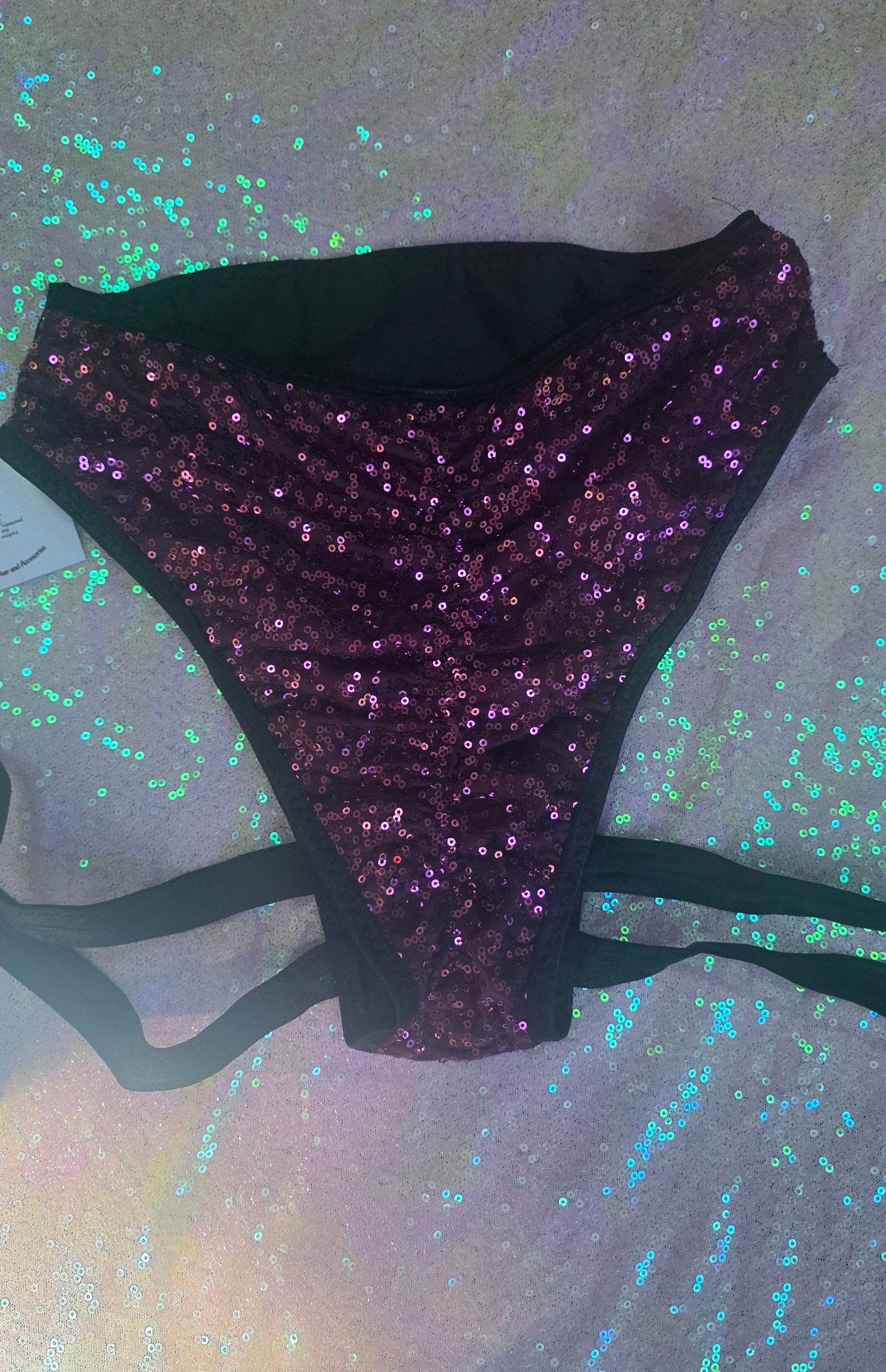 Black Cherry: High Rise Bottom